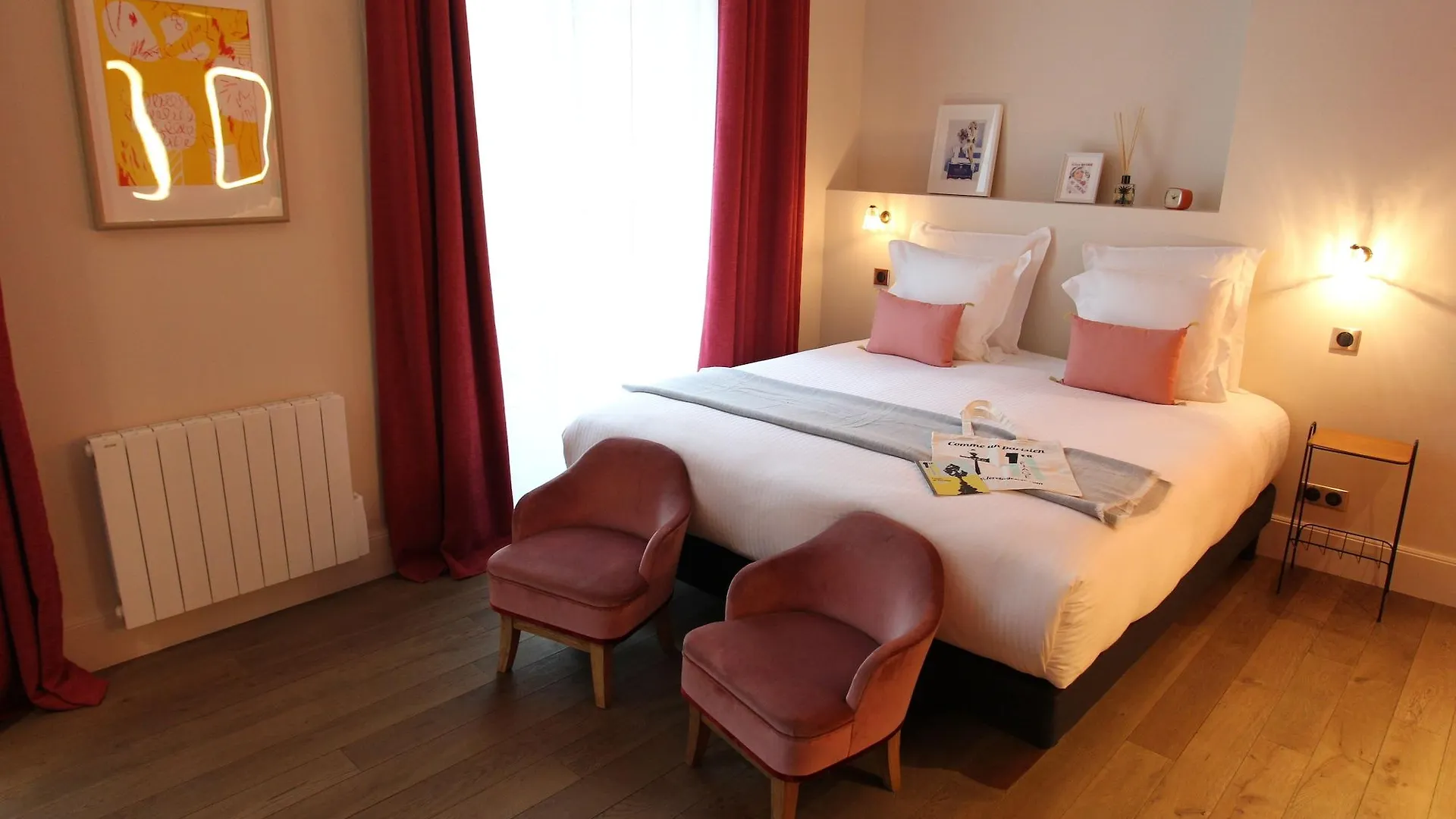 1er Etage Sopi-montmartre Otel 3*