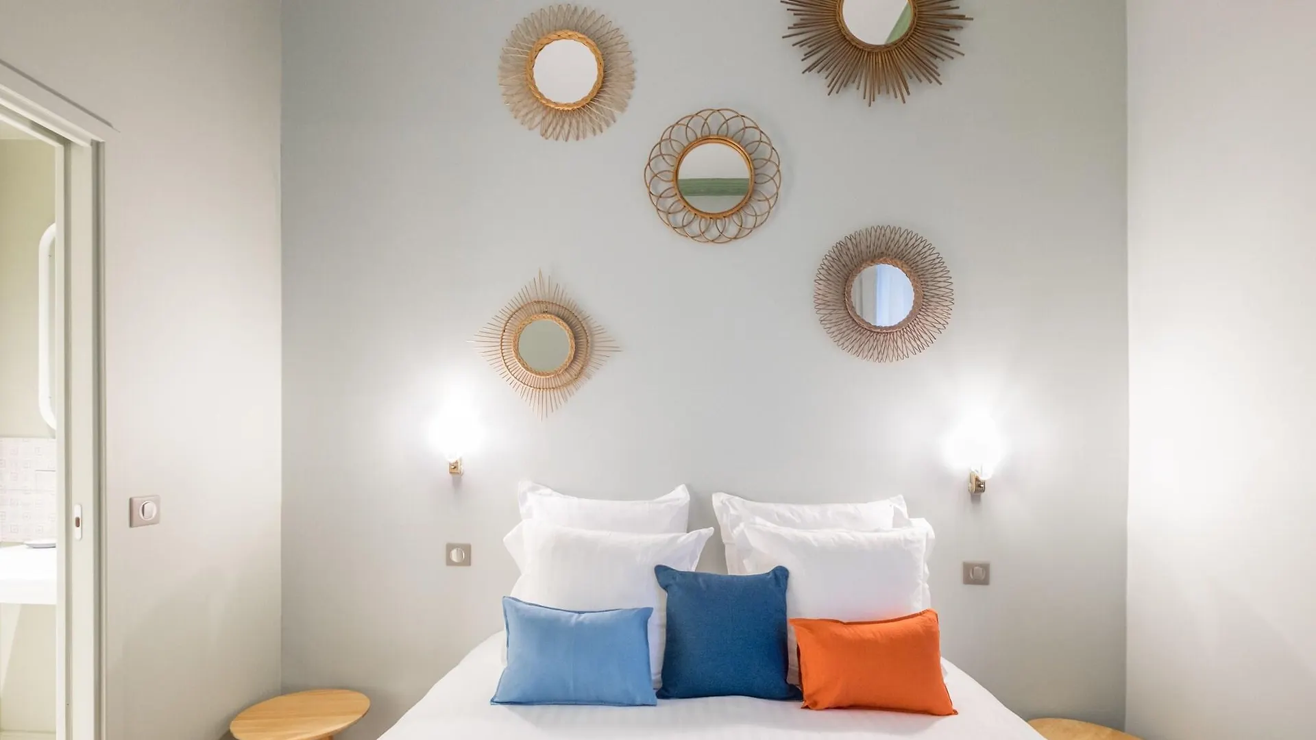 Otel 1er Etage Sopi-montmartre