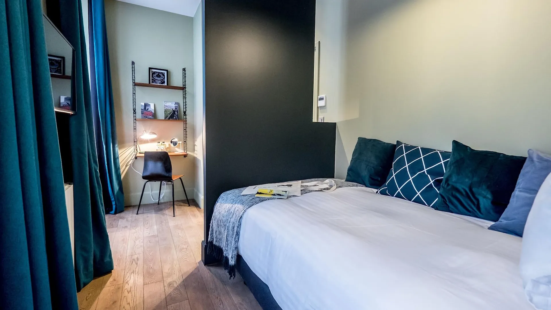 1er Etage Sopi-montmartre Hotel